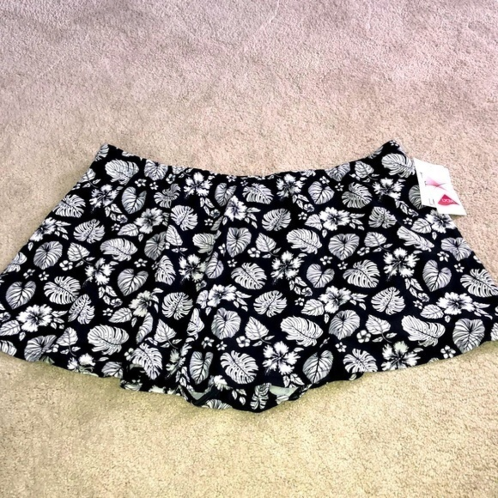 Blair 24W Tummy Trimmer Bikini Skirt Skort‎ New